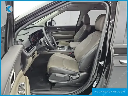 KIA CARNIVAL DIESEL 9-SEATER PRESTIGE
