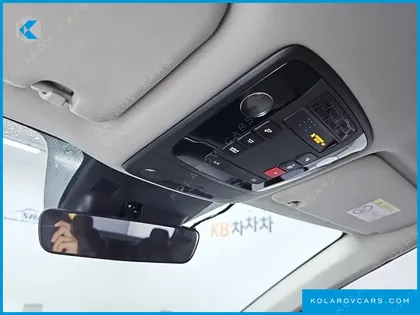 KIA CARNIVAL DIESEL 9-SEATER PRESTIGE