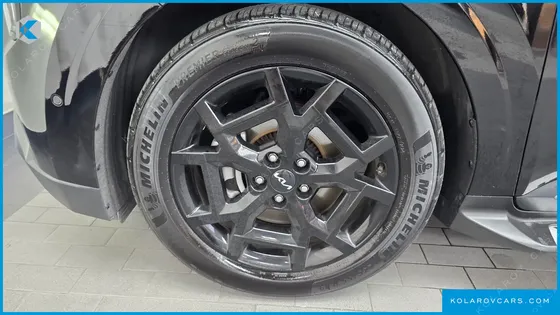 KIA CARNIVAL HEV 7SEATER GRAVITY
