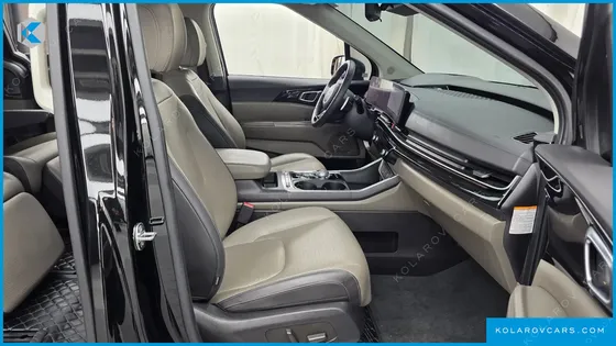 KIA CARNIVAL HEV 7SEATER GRAVITY
