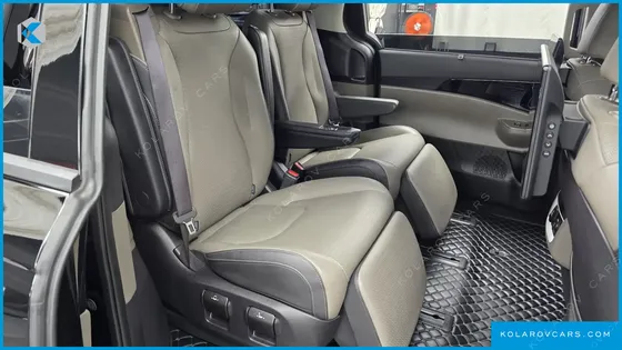 KIA CARNIVAL HEV 7SEATER GRAVITY