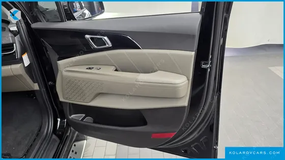 KIA CARNIVAL HEV 7SEATER GRAVITY