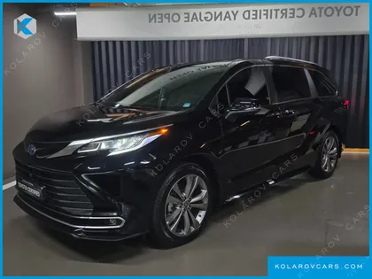 TOYOTA SIENNA 2.5 HYBRID 2WD