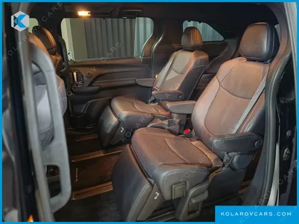 TOYOTA SIENNA 2.5 HYBRID 2WD
