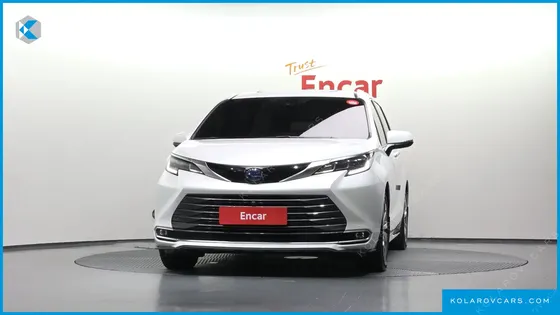 TOYOTA SIENNA 2.5 HYBRID 2WD