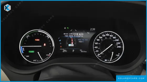 TOYOTA SIENNA 2.5 HYBRID 2WD