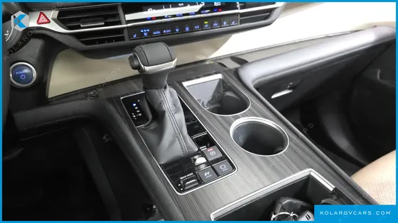 TOYOTA SIENNA 2.5 HYBRID 2WD