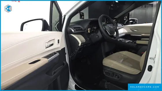 TOYOTA SIENNA 2.5 HYBRID 2WD
