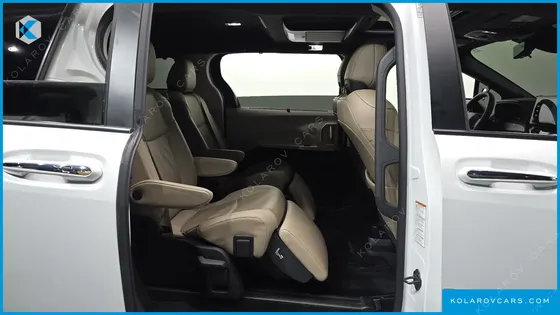 TOYOTA SIENNA 2.5 HYBRID 2WD