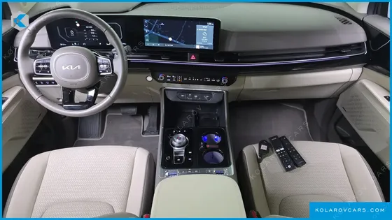 KIA CARNIVAL GASOLINE 9-SEATER HI LIMOUSINE