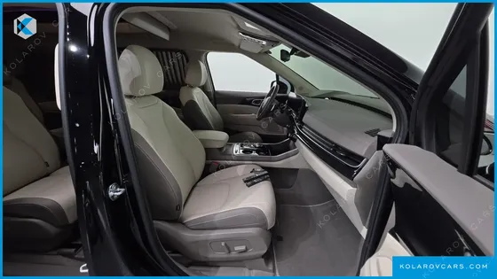KIA CARNIVAL GASOLINE 9-SEATER HI LIMOUSINE