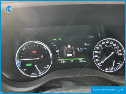 TOYOTA SIENNA 2.5 HYBRID AWD