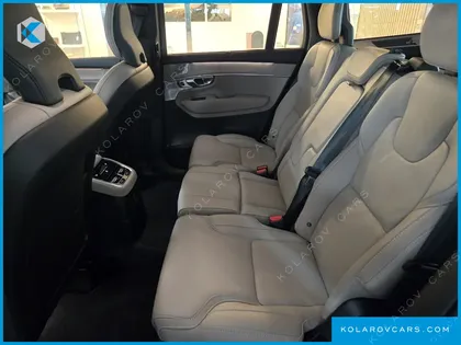 VOLVO XC90 T8 ULTRA BRIGHT HYBRID