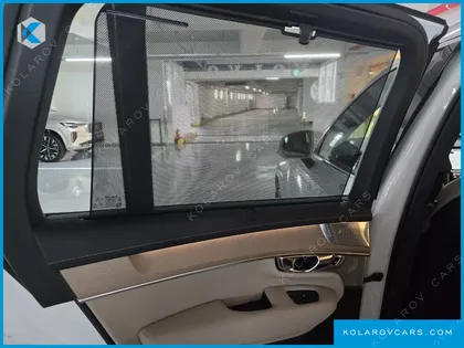 VOLVO XC90 T8 ULTRA BRIGHT HYBRID
