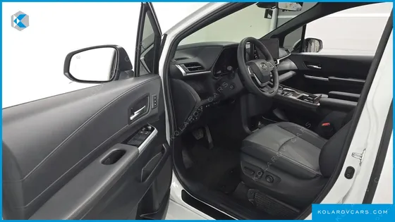 TOYOTA SIENNA 2.5 HYBRID AWD