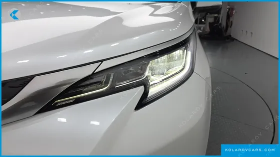 TOYOTA SIENNA 2.5 HYBRID AWD