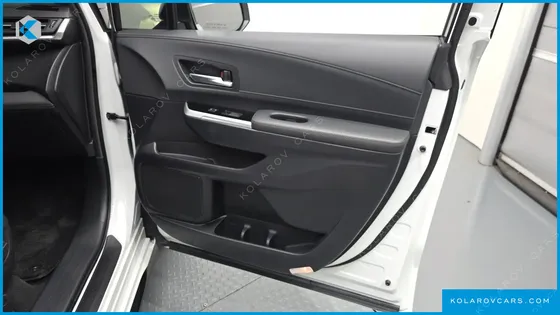 TOYOTA SIENNA 2.5 HYBRID AWD