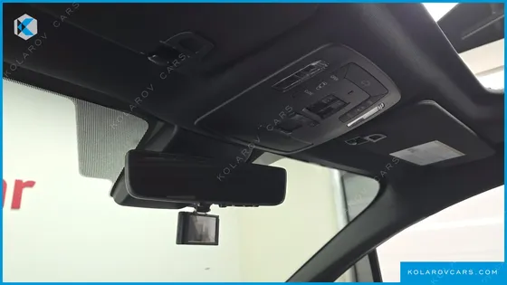 TOYOTA SIENNA 2.5 HYBRID AWD