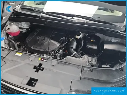 KIA CARNIVAL DIESEL 9-SEATER GRAVITY
