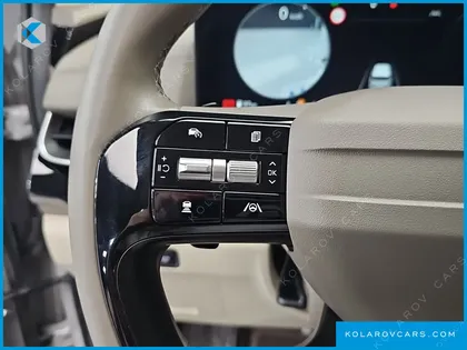 KIA CARNIVAL DIESEL 9-SEATER GRAVITY