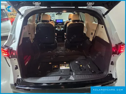 TOYOTA SIENNA 2.5 HYBRID 2WD