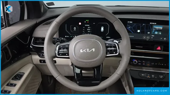 KIA CARNIVAL HEV 9SEATER SIGNATURE