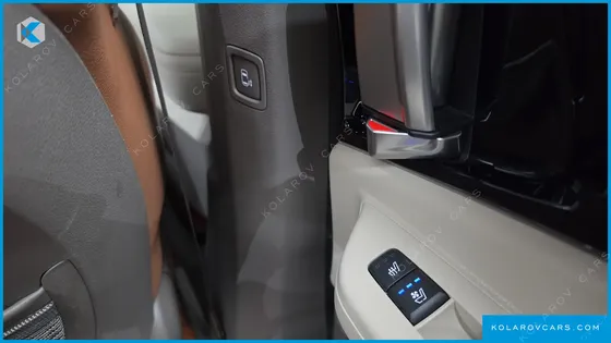 KIA CARNIVAL HEV 9SEATER SIGNATURE