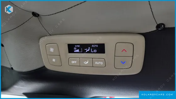 KIA CARNIVAL HEV 9SEATER SIGNATURE