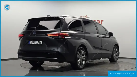 TOYOTA SIENNA 2.5 HYBRID 2WD