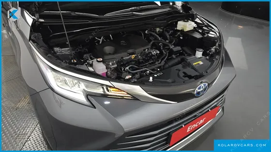 TOYOTA SIENNA 2.5 HYBRID 2WD
