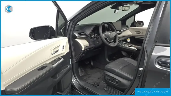 TOYOTA SIENNA 2.5 HYBRID 2WD