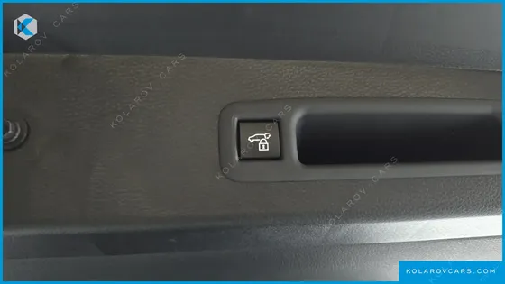 TOYOTA SIENNA 2.5 HYBRID 2WD
