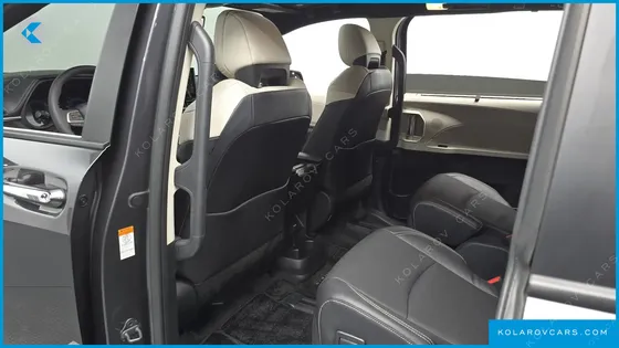 TOYOTA SIENNA 2.5 HYBRID 2WD