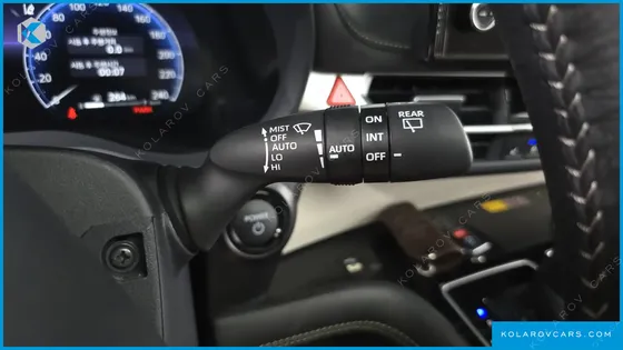 TOYOTA SIENNA 2.5 HYBRID 2WD