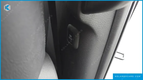 TOYOTA SIENNA 2.5 HYBRID 2WD