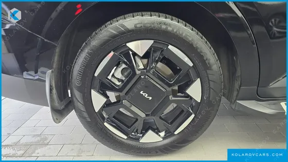KIA CARNIVAL HEV 7-SEATER HI LIMOUSINE