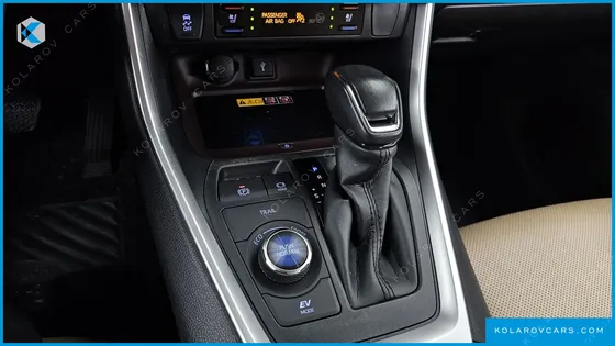 TOYOTA RAV4 2.5 4WD HYBRID