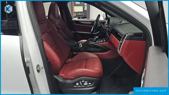 PORSCHE CAYENNE 3.0 COUPE
