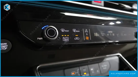 KIA CARNIVAL HEV 7SEATER SIGNATURE