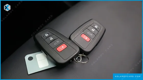 TOYOTA RAV4 2.5 2WD HYBRID XLE