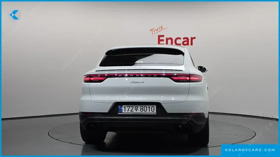 PORSCHE CAYENNE 3.0 COUPE PLATINUM EDITION