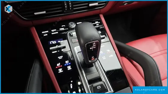 PORSCHE CAYENNE 3.0 COUPE PLATINUM EDITION