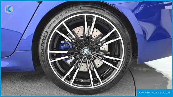 BMW M5 M5 SEDAN
