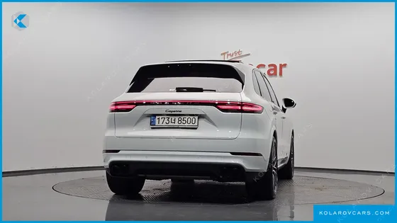 PORSCHE CAYENNE 3.0
