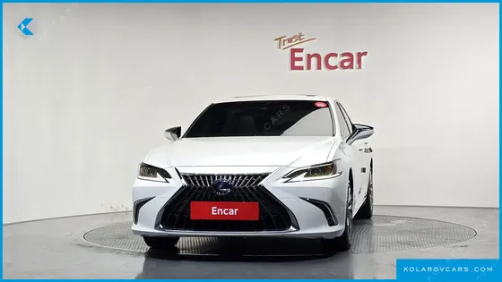 LEXUS ES LUXURY PLUS