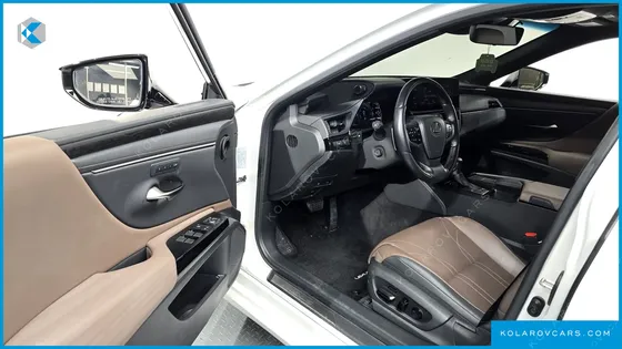 LEXUS ES LUXURY PLUS