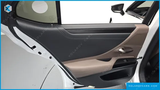LEXUS ES LUXURY PLUS