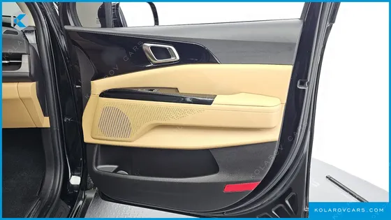 KIA CARNIVAL DIESEL 7-SEATER NOBLESSE
