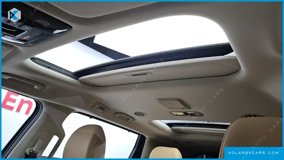 KIA CARNIVAL DIESEL 7-SEATER NOBLESSE