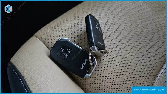 KIA CARNIVAL DIESEL 7-SEATER NOBLESSE